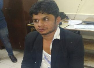 Passengers assault Western Railway ticket checker in train