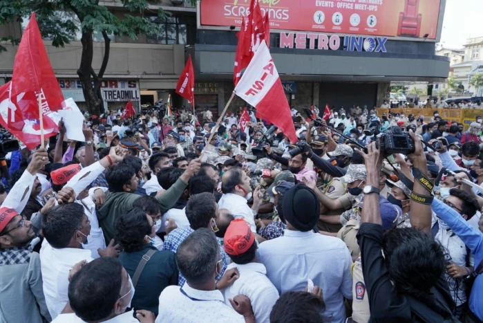 शेतकरी मोर्चाला राष्ट्रवादी काँग्रेस अध्यक्ष शरद पवार यांचा पाठिंबा