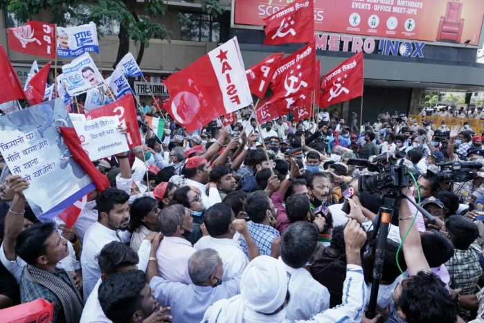 शेतकरी मोर्चाला राष्ट्रवादी काँग्रेस अध्यक्ष शरद पवार यांचा पाठिंबा