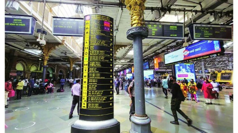 CSMT station gets global look with 5 new indicative boards CSMT station gets global look with 5 new indicative boards