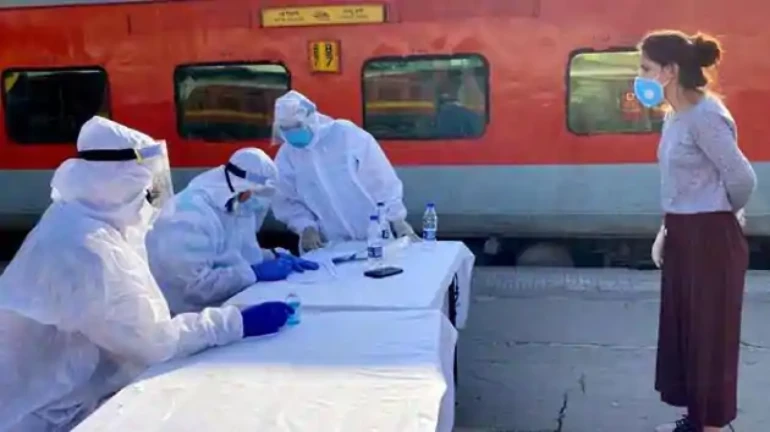 BMC neglects toll plazas in Mumbai for antigen tests of passengers arriving from other states BMC neglects toll plazas in Mumbai for antigen tests of passengers arriving from other states