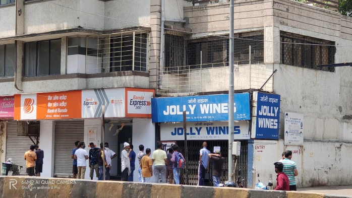 Weekend lockdown : मुंबईत सर्वत्र शुकशुकाट