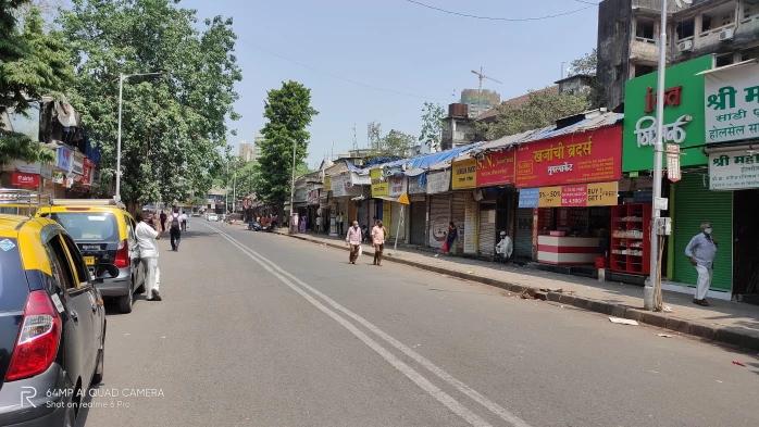 Weekend lockdown : मुंबईत सर्वत्र शुकशुकाट