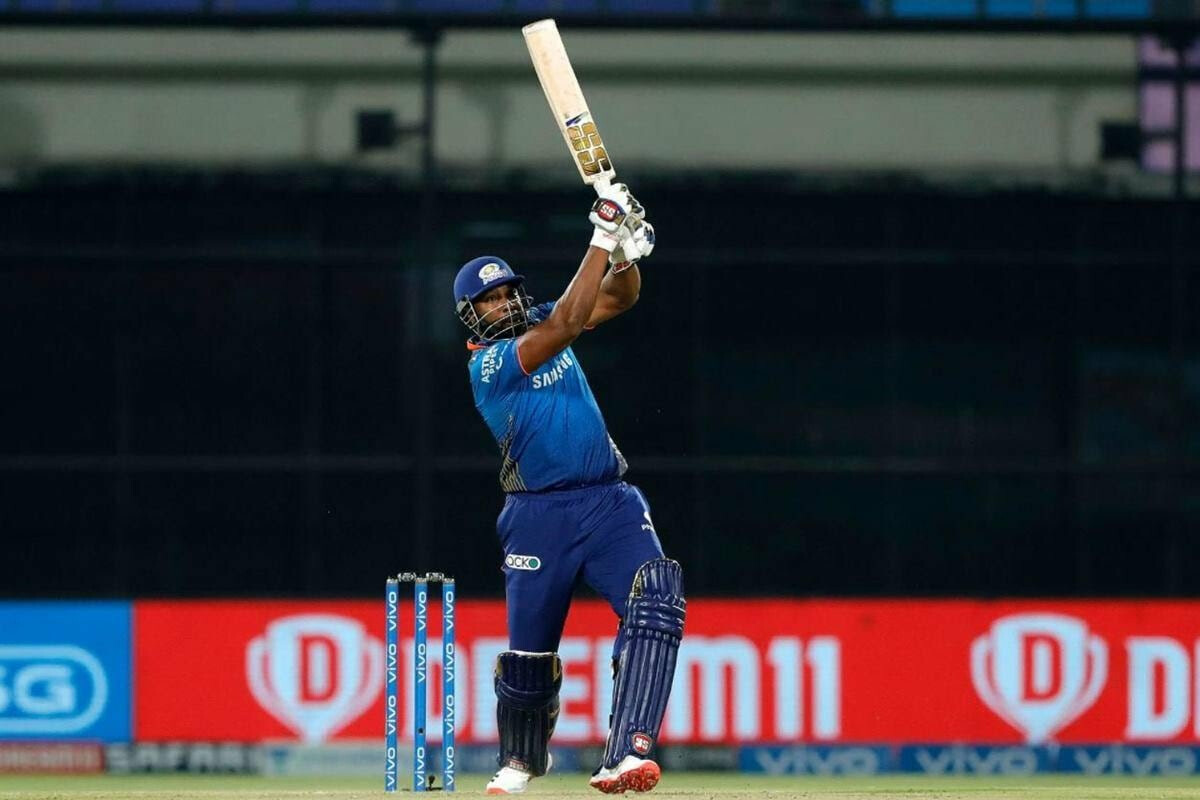 पोलार्डची तुफानी फलंदाजी; मुंबईचा दमदार विजय