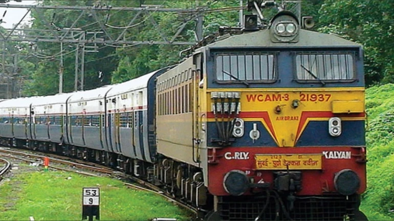 मध्य रेलवे पनवेल-नांदेड़ के बीच 40 ग्रीष्मकालीन विशेष ट्रेनें चलाएगा