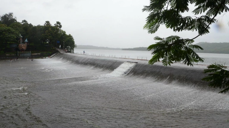 Mumbai: Vihar lake overflows as heavy rains continued to pour in Mumbai: Vihar lake overflows as heavy rains continued to pour in