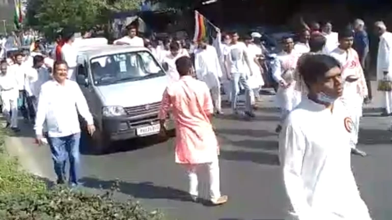 मुंबई - श्री सम्मेद शिखरजी को पर्यटन स्थल घोषित करने पर जैन समाज का विरोध प्रदर्शन मुंबई - श्री सम्मेद शिखरजी को पर्यटन स्थल घोषित करने पर जैन समाज का विरोध प्रदर्शन