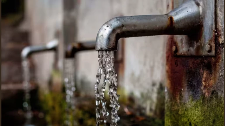 Mumbaikars To Face Water Cut In "These" Areas on May 22-23; Check List Here Mumbaikars To Face Water Cut In "These" Areas on May 22-23; Check List Here
