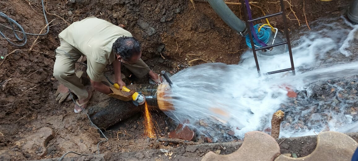 Cyclone Tauktae: Water supply in Wadala affected after tree collapsed