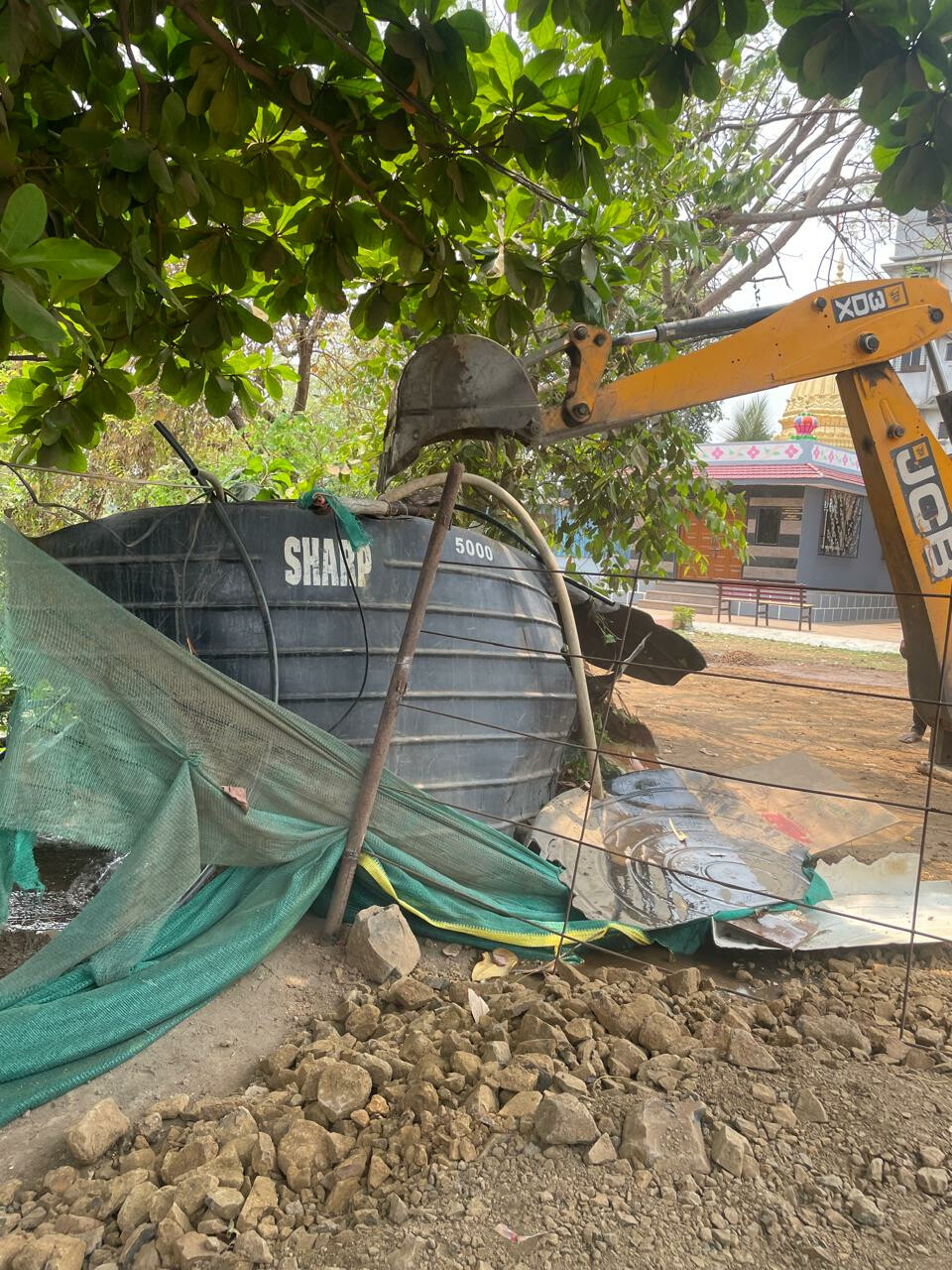 Thane: TMC razes 24 unauthorised water connections in Diva-Agasan area