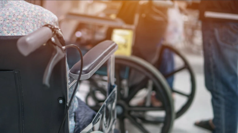 लढाई कोरोनाशी: मुक्काम पोस्ट शास्त्रीनगर रुग्णालय लढाई कोरोनाशी: मुक्काम पोस्ट शास्त्रीनगर रुग्णालय