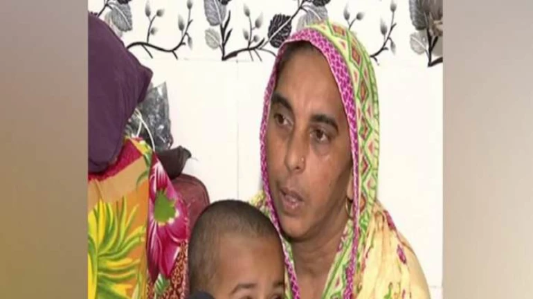 मुंबई की रहने वाली महिला को पाकिस्तान में 20 साल बाद मिली अपनी मां
