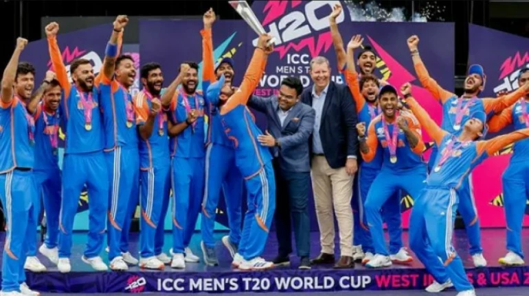 मुंबईत T-20 World Cupची विजयी परेड, जाणून घ्या पूर्ण शेड्यूल मुंबईत T-20 World Cupची विजयी परेड, जाणून घ्या पूर्ण शेड्यूल