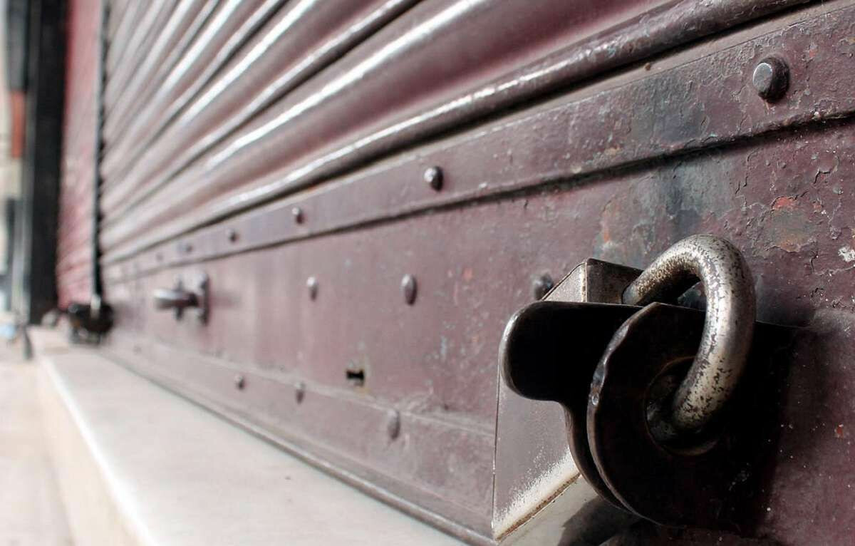 Worli bandh: महापुरुषांच्या अवमानाचे मुंबईतही पडसाद, आज वरळी बंद!