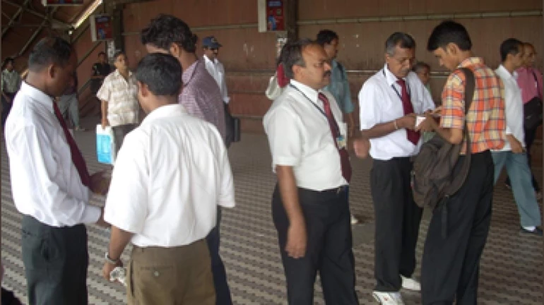 WR Collects Fine Of INR 65.66 Crores in 3 Months From Ticketless Driver WR Collects Fine Of INR 65.66 Crores in 3 Months From Ticketless Driver