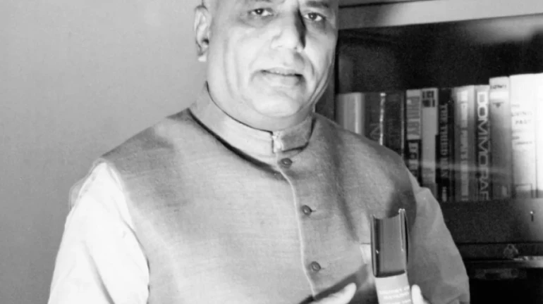 एनसीपी ने महाराष्ट्र के पहले सीएम दिवंगत यशवंतराव चव्हाण को 'भारत रत्न' देने की मांग की एनसीपी ने महाराष्ट्र के पहले सीएम दिवंगत यशवंतराव चव्हाण को 'भारत रत्न' देने की मांग की