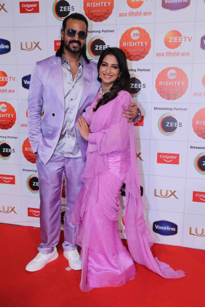 Photos from the red carpet of Zee Rishtey Awards 2020