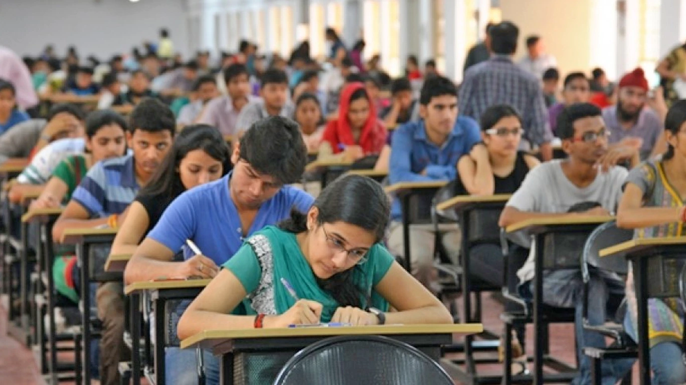 १० वी, १२ वी च्या परीक्षांचं वेळापत्रक जाहीर