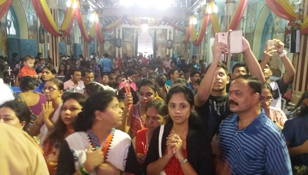 शुरु हुआ माउंट मेरी मेला ।