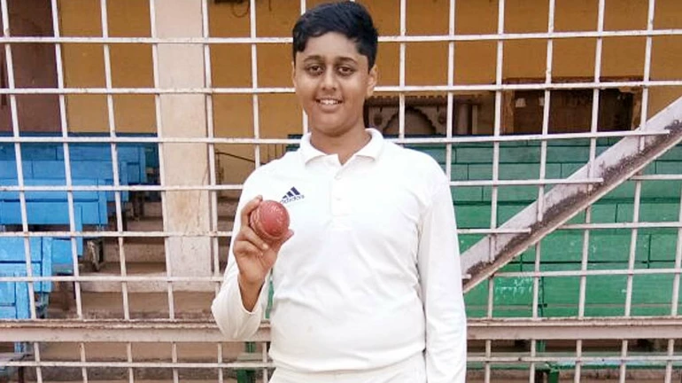 15-year-old takes 0-5 in 3 overs during the N. T. Kelkar Trophy Cricket Tournament 