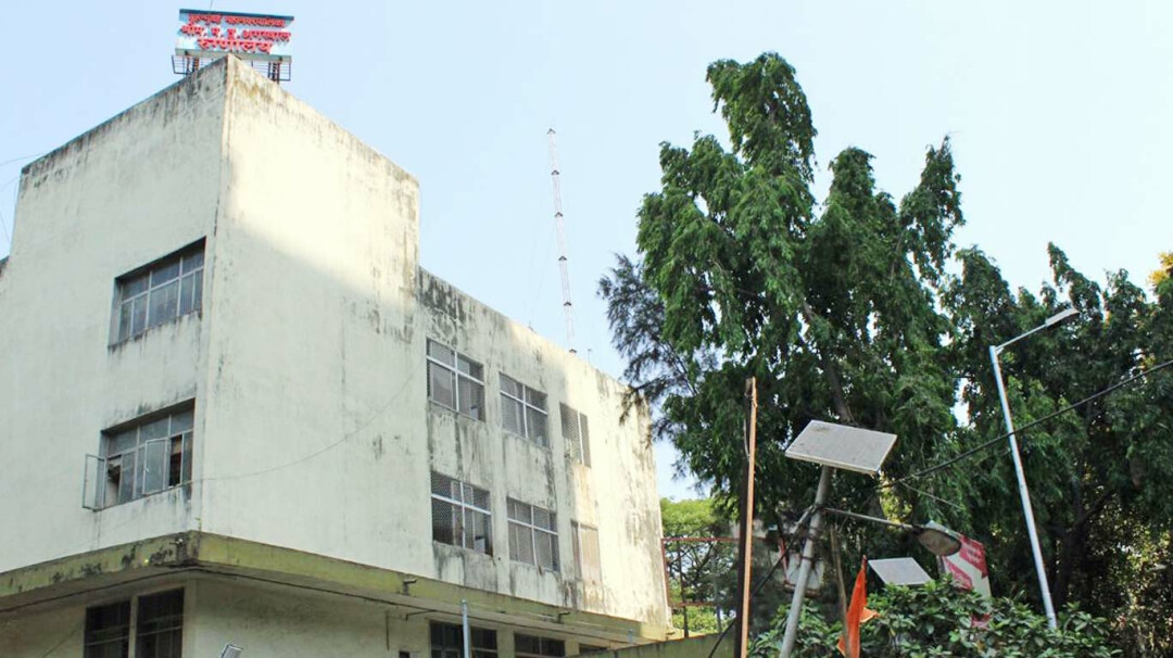 अखेर अग्रवाल रुग्णालयाची इमारत धोकादायक घोषित ! Ghatkopar