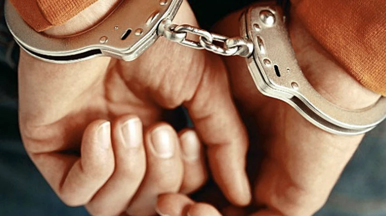 पालघरमध्ये तरुणाकडून गर्लफ्रेंडची निर्घृण हत्या पालघरमध्ये तरुणाकडून गर्लफ्रेंडची निर्घृण हत्या