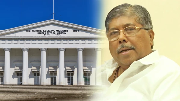 एशिअॅटिक लायब्ररीची दुरूस्‍ती करणाऱ्या कंत्राटदारांची चौकशी होणार - चंद्रकात पाटील