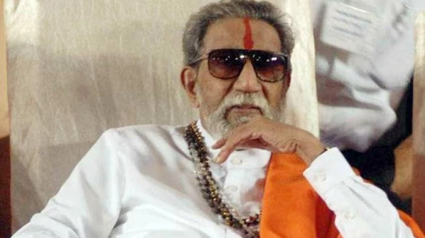 बालासाहेब ठाकरे की आज 92वां जयंती -  कभी उत्तर भारतीयों का किया था विरोध, आज शिवसेना खुद उत्तर प्रदेश में लड़ रही चुनाव ।