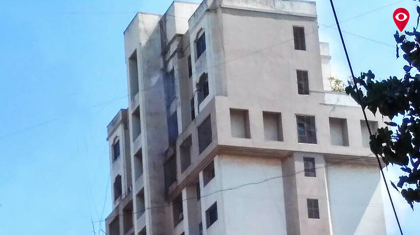 Massive Fire Breaks Out On The 13th Floor Of Bandra S La Mer