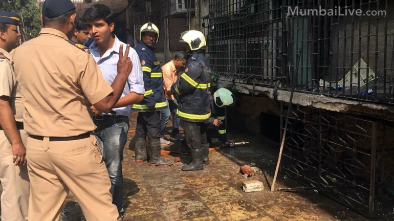मुंबई सेंट्रलमधील इमारतीला आग