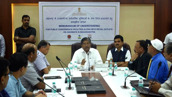 राज्य महामार्गांवर उभारणार प्रसाधनगृहे..कुठे? जाणून घ्या...