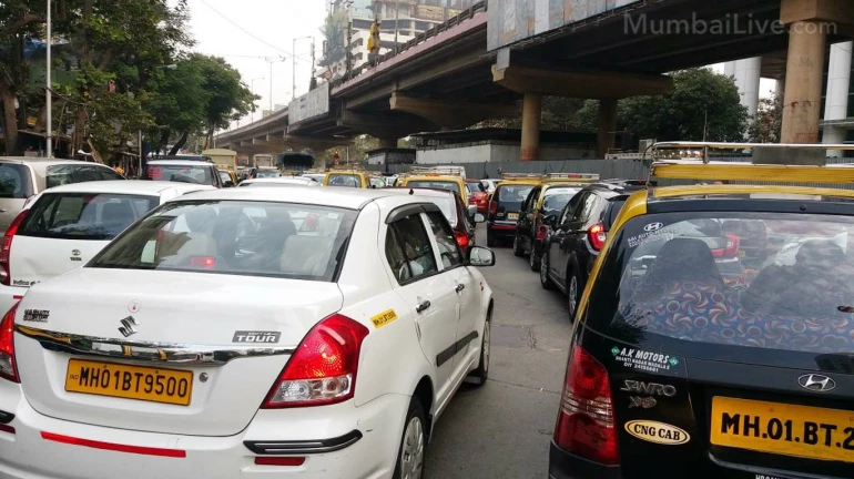मुंबई में तेजी से बढ़ रही है गाड़ियों की संख्या 