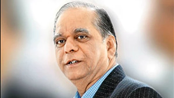 डीएसके दाम्पत्याला अंतरिम जामीन