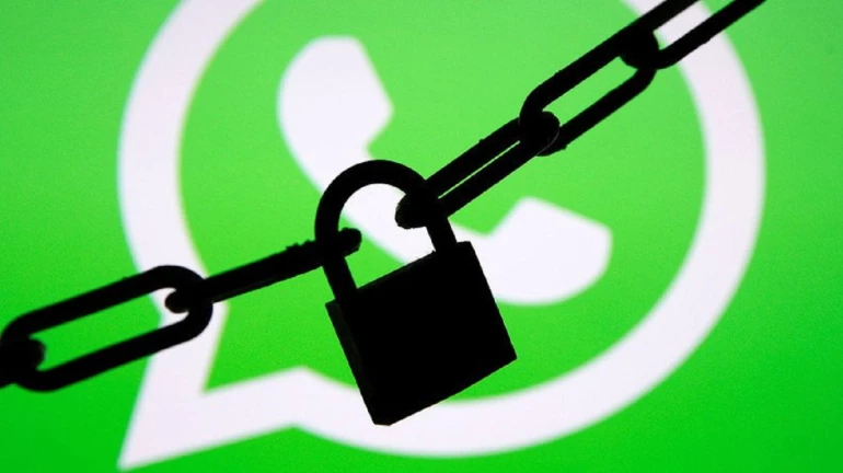WhatsApp server down due to major technical glitch, affects users globally