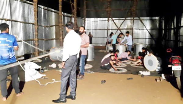 'ढोल' की धून से बप्पा का स्वागत