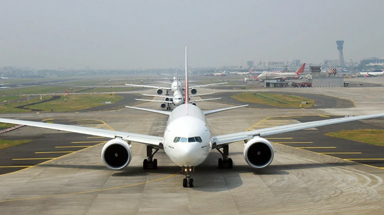 Mumbai Airport Runway To Remain Shut For 6 Hours - Check Details Here