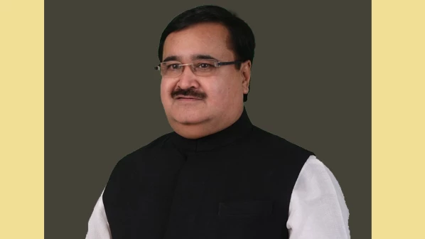 एम. पी. मिल कम्पाऊंड प्रकरणी मेहतांवर लोकायुक्तांचे ताशेरे