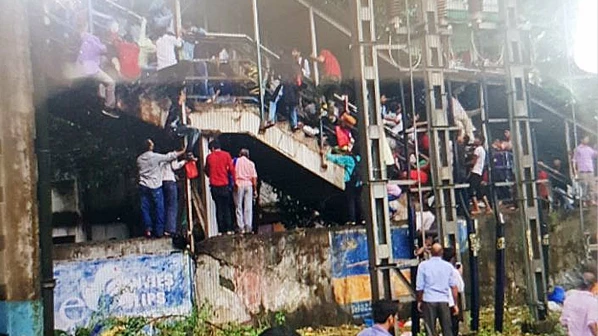 Live: एलफिन्स्टन स्टेशन भगदड़