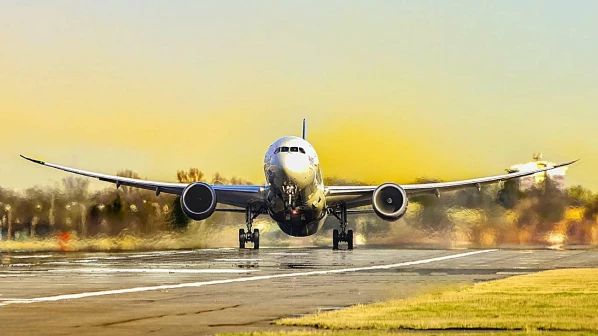 अब मुंबई से शिर्डी वाया फ्लाइट !