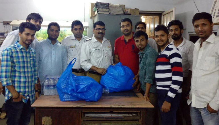 Food packets for Police officials