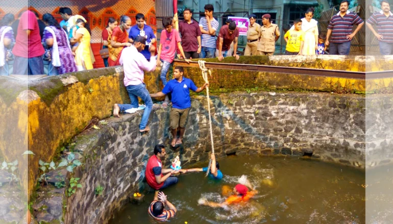  कुएं में हुआ बप्पा का विसर्जन !