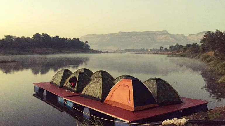 निसर्गाच्या सानिध्यात घालवा आयुष्याचे काही क्षण