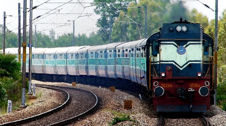 मुंबई और दिल्ली के बीच एक और राजधानी ट्रेन !