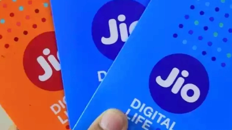 JIO के इस ऑफर में पाए  3,300 रुपए का कैशबैक !