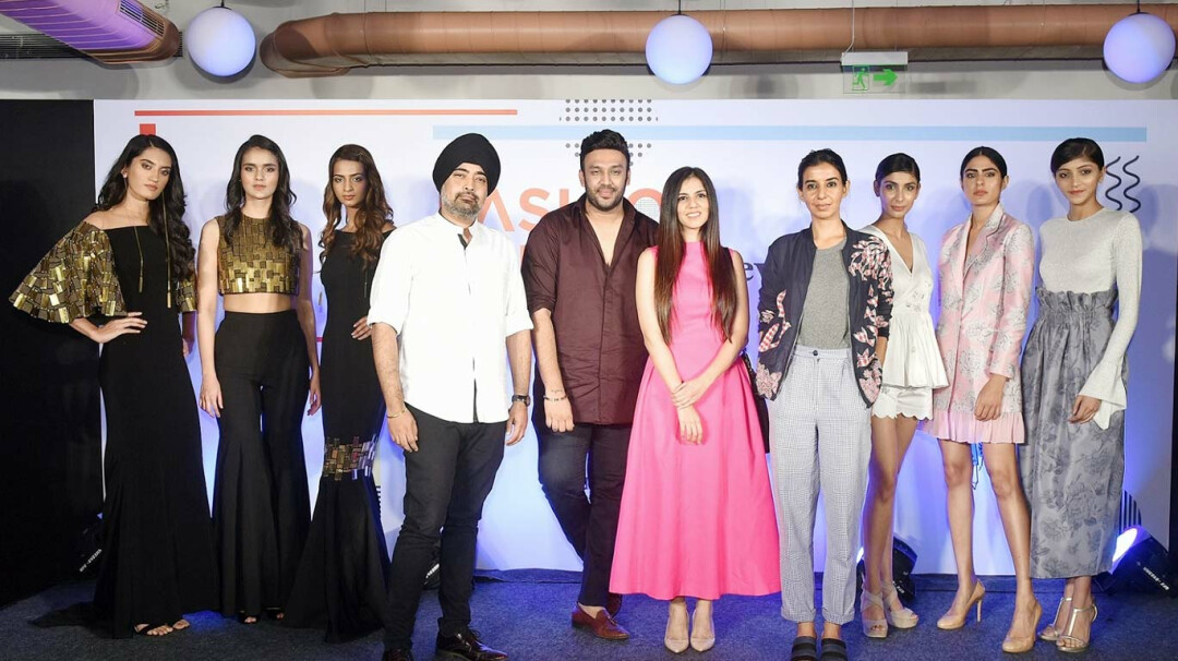 Lakhme-Fashion-Week_1512048513483 Lakmé Fashion Week Along With WeWork Kickstart ‘Fashion Talks’ In Mumbai