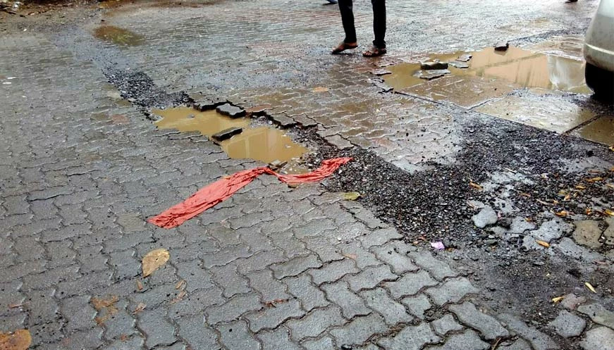 अपघातास कारण की...