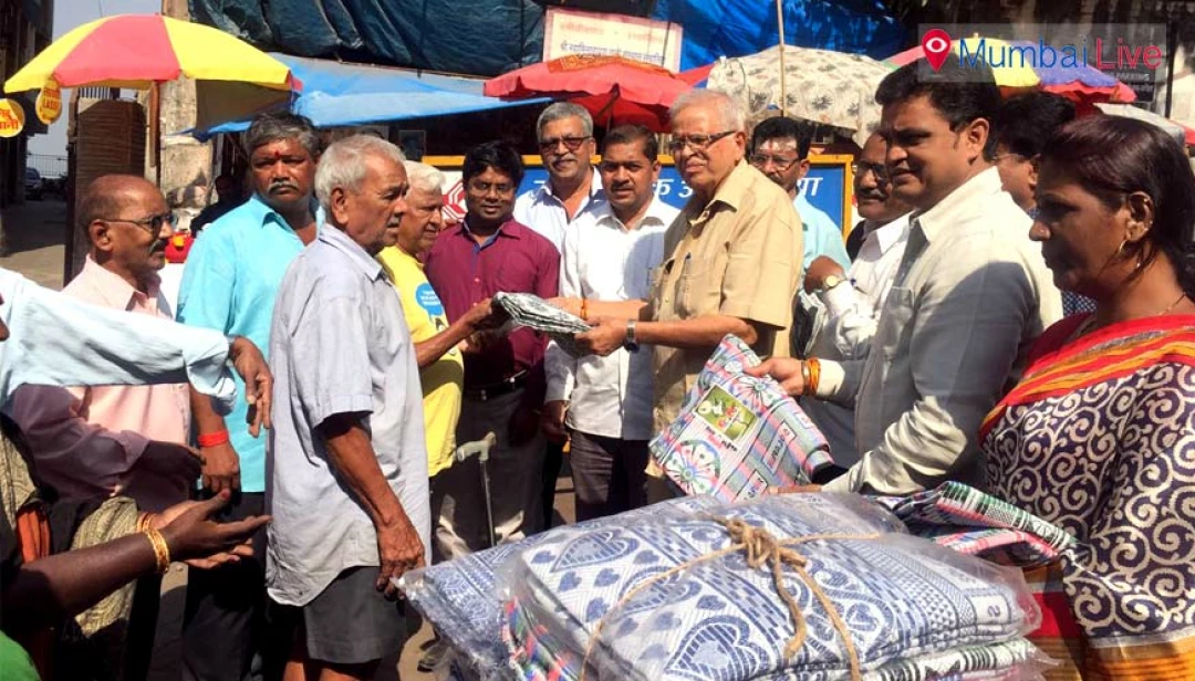 Blankets distributed in Mahalaxmi Mumbai Live