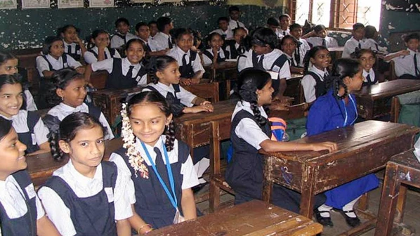 पालिका शाळेतल्या 4थी आणि 7वीच्या सर्वच मुलांना नेणार सहलीला!