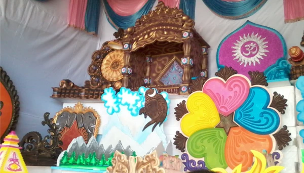 Attractive Market for Ganpati Bappa