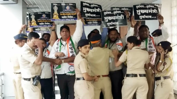 भीमा कोरेगाव घटनेचे पडसाद मंत्रालयात